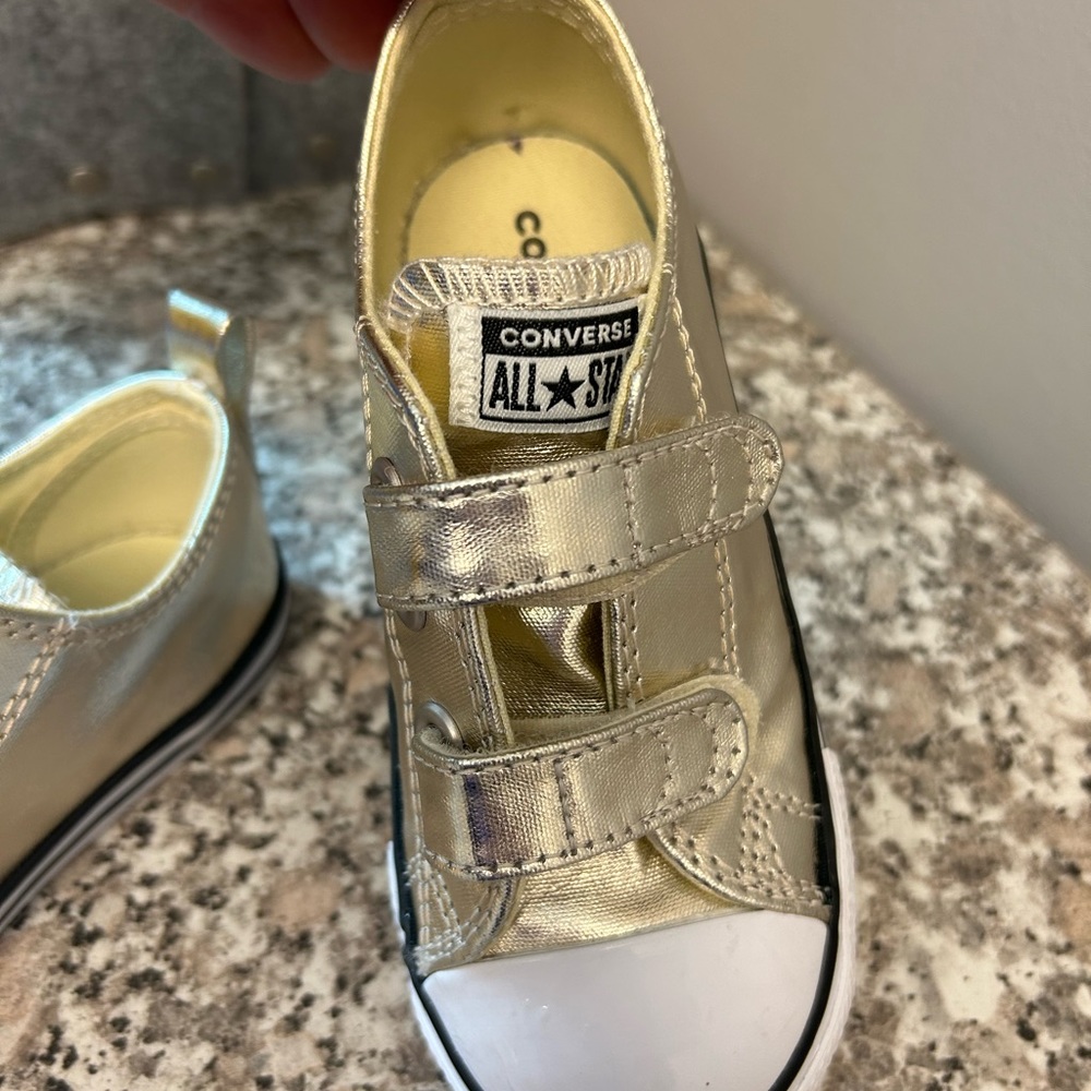 Toddler gold chuck taylor’s